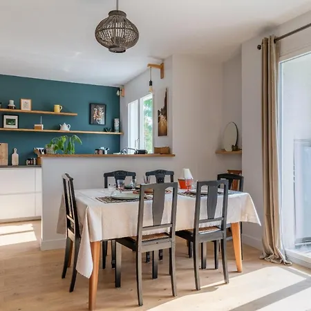 En Centre-ville Et Face A L'erdre Apartment Nantes