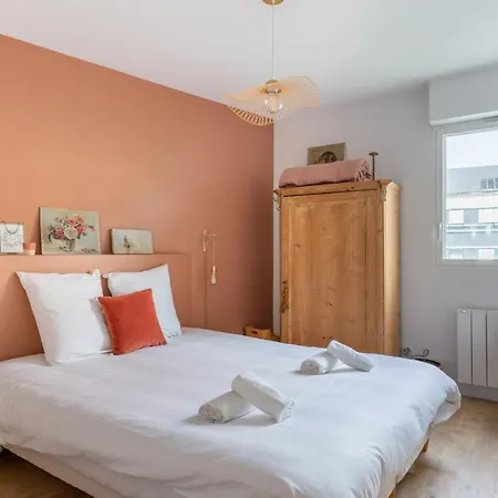 Apartment En Centre-ville Et Face A L'erdre Nantes